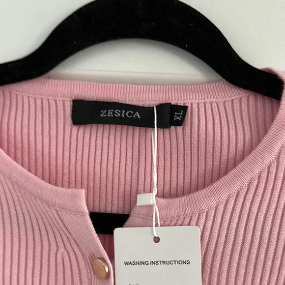 Pink Ribbed Button-Up Top - Picture 2 of 3